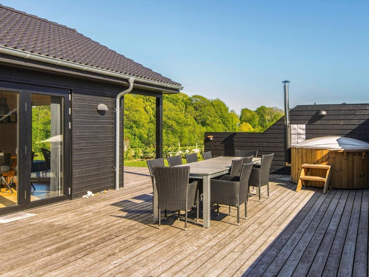 10 Person Holiday Home In Haderslev Extérieur photo